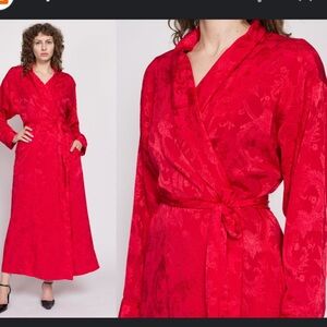 Vintage 90’s victoria secret red jacquard satin robe gold tag